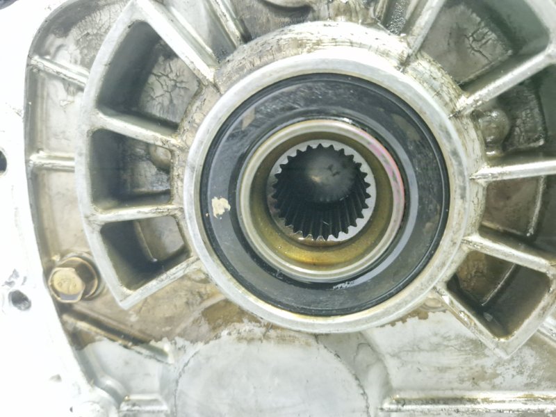 Раздаточная коробка L200 2006-2015 KB 2.5 дизель 4D56U