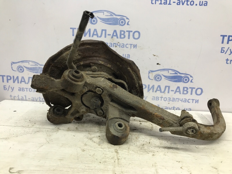 Цапфа задняя правая со ступицей Chevrolet Epica 2006-2013 V250 2.0 бензин X20D1 96639741 Б/У