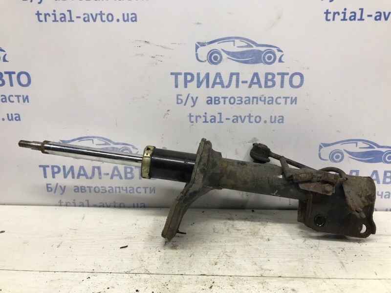 Амортизатор передний правый Tucson 2004-2009 JM 2.0 diesel D4EA Амортизатор передний правый Tucson 2004-2009 JM 2.0 diesel D4EA