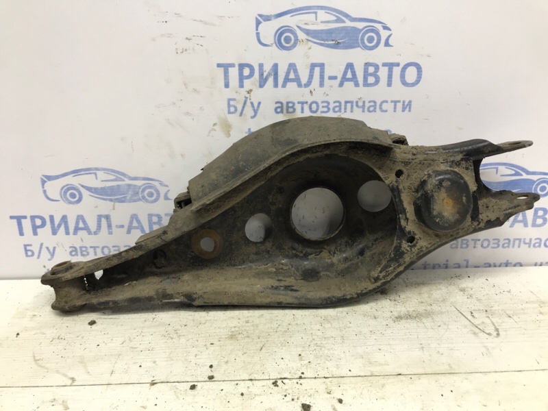 Рычаг задней подвески нижний поперечный (под пружину) RAV 4 2005-2012 A30 2.0 бензин 1AZFE