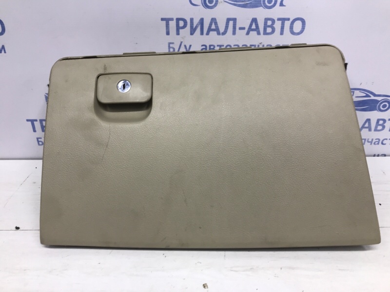 Бардачок Hyundai Santa fe 2005-2012 CM 2.7 бензин G6EA 845112B000 Б/У