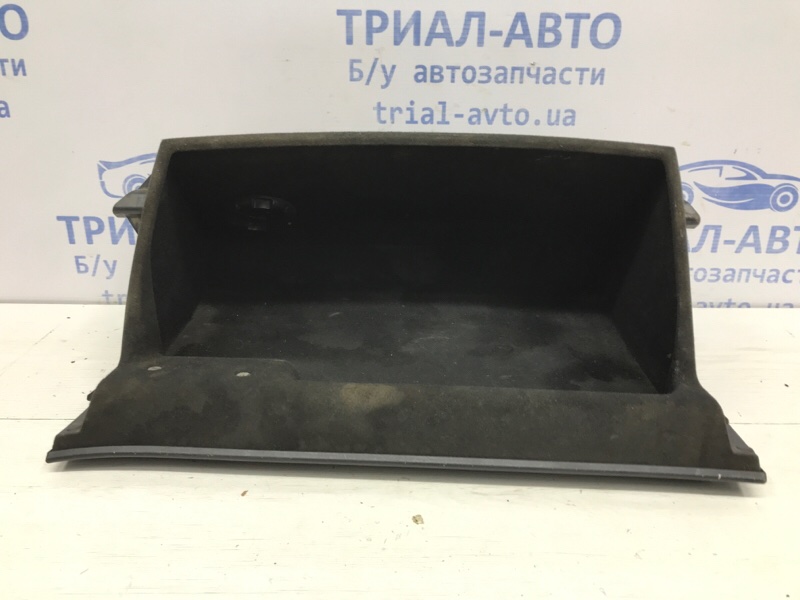 Бардачок RAV 4 2006-2013 A30 2.0 бензин 1AZFE