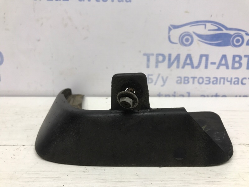 Брызговик задний левый Nissan Tiida C11 1.6 Бензин HR16