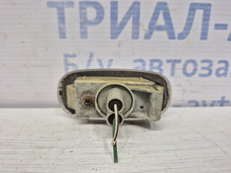 Повторитель поворотника Santa fe 2005-2012 CM 2.7 бензин G6EA Повторитель поворотника Santa fe 2005-2012 CM 2.7 бензин G6EA