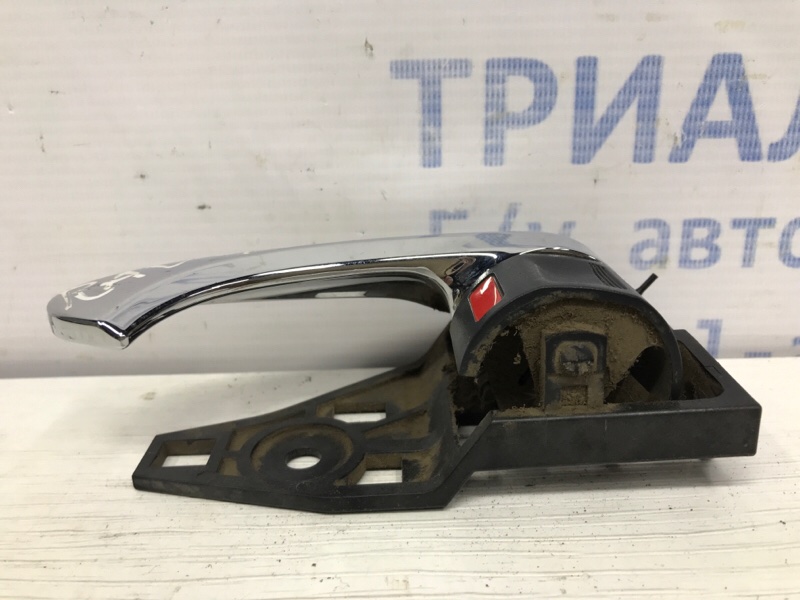 Ручка двери внутренняя левая RAV 4 2005-2012 A30 2.0 бензин 1AZFE