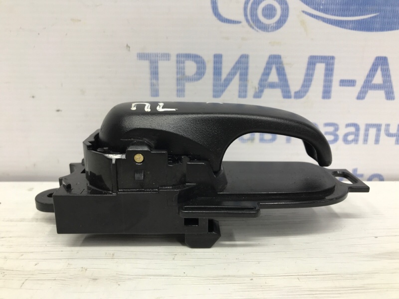 Ручка двери внутренняя левая Tiida 2004-2014 C11 1.6 Бензин HR16