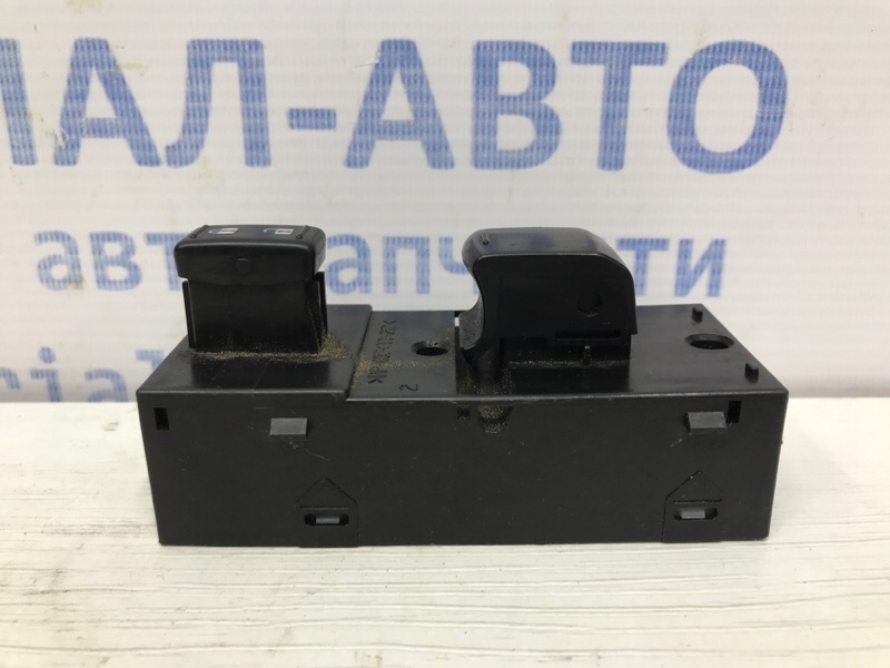 Кнопка стеклоподъемника передняя Nissan Tiida 2004-2014 C11 1.6 Бензин HR16 25411EL30A Б/У