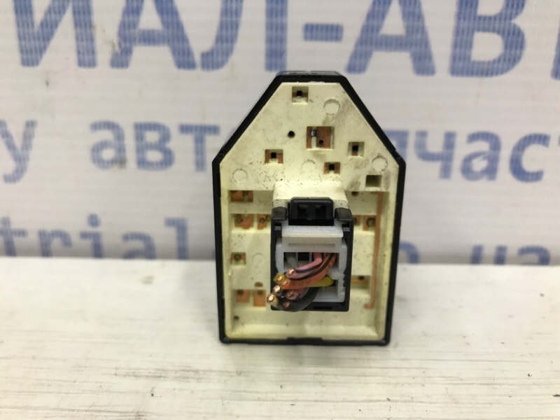 Корректор зеркал Hyundai Tucson JM 2.0 diesel D4EA Корректор зеркал Hyundai Tucson JM 2.0 diesel D4EA