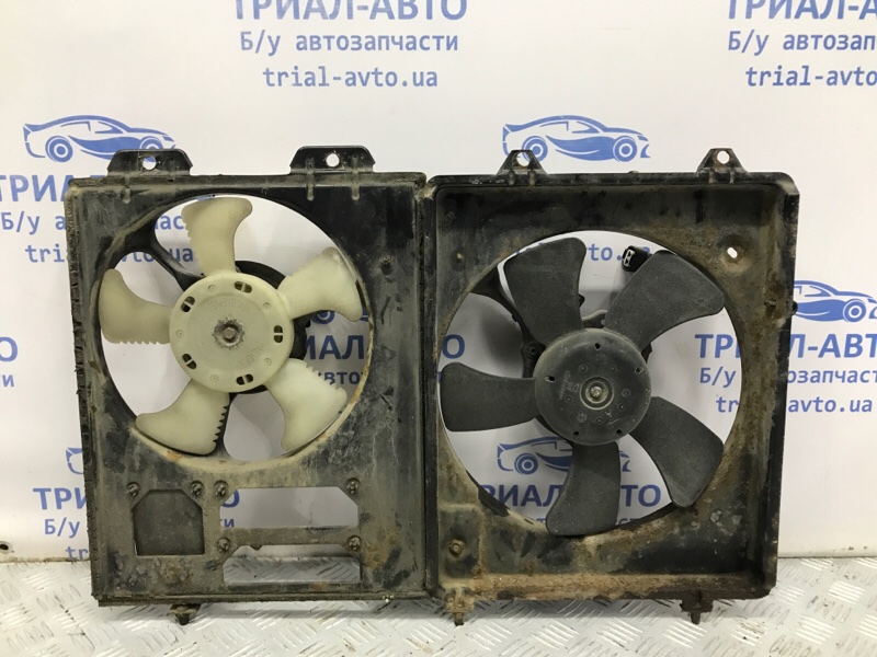Запчасть диффузор с вентилятором радиатора Mitsubishi Outlander 2003-2006 cu 2.4 бензин 4G69 MR993931 Б/У Диффузор с вентилятором радиатора Mitsubishi Outlander 2003-2006 cu 2.4 бензин 4G69 MR993931 Б/У