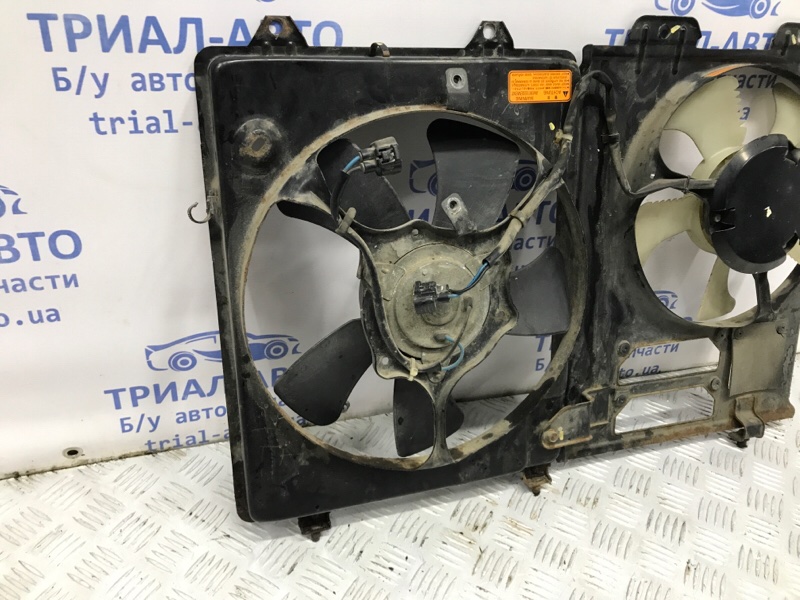 Диффузор с вентилятором радиатора Outlander 2003-2006 cu 2.4 бензин 4G69 Диффузор с вентилятором радиатора Outlander 2003-2006 cu 2.4 бензин 4G69