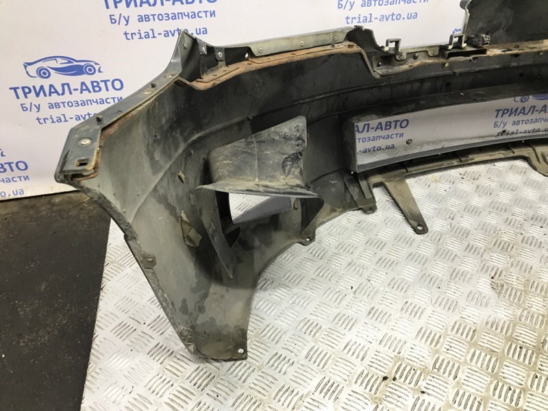 Бампер передний Outlander 2003-2006 cu 2.4 бензин 4G69 Бампер передний Outlander 2003-2006 cu 2.4 бензин 4G69