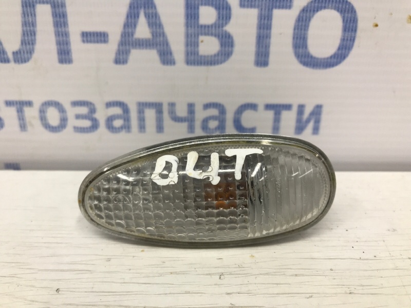 Повторитель поворотника Mitsubishi Outlander 2003-2007 CU 2.4 бензин 4G69 MR522027 Б/У