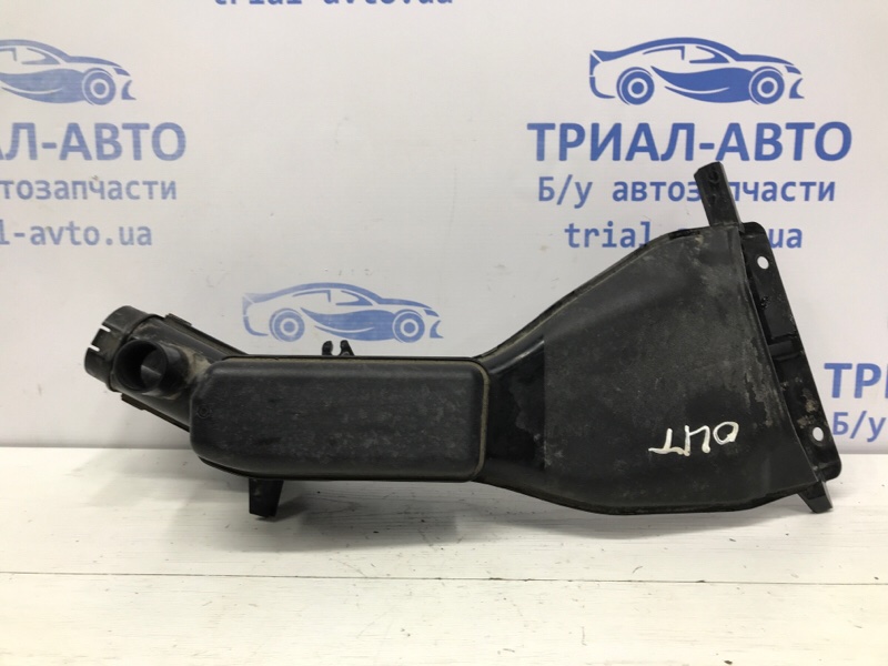 Воздухозаборник Outlander 2003-2006 cu 2.4 бензин 4G69