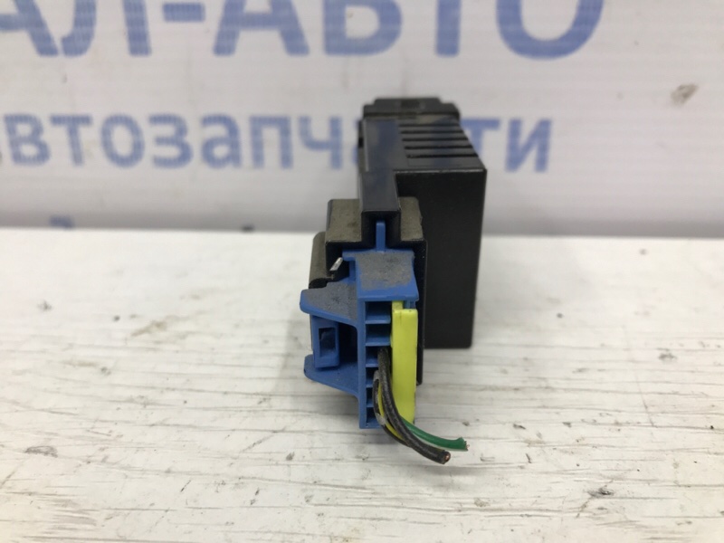 Кнопки управления Mitsubishi Outlander CU 2.4 бензин 4G69