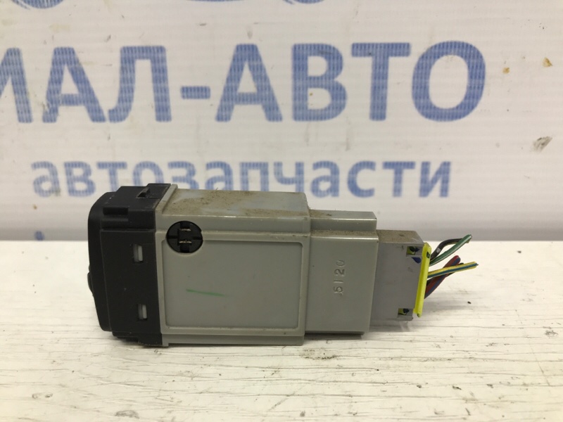 Корректор фар Outlander 2003-2007 CU 2.4 бензин 4G69