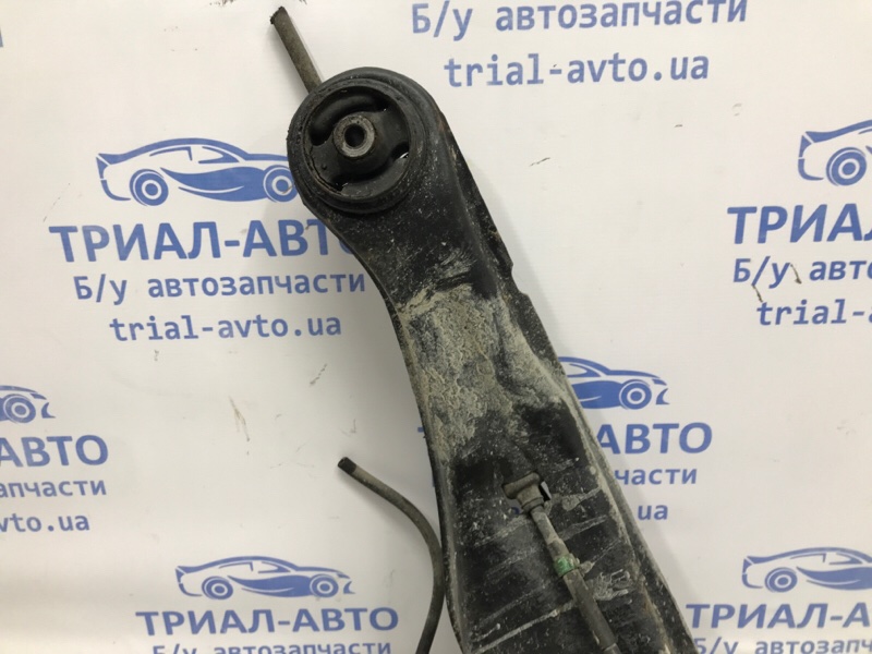 Рычаг задней подвески продольный правый Mitsubishi Outlander cu 2.4 бензин 4G69 Рычаг задней подвески продольный правый Mitsubishi Outlander cu 2.4 бензин 4G69