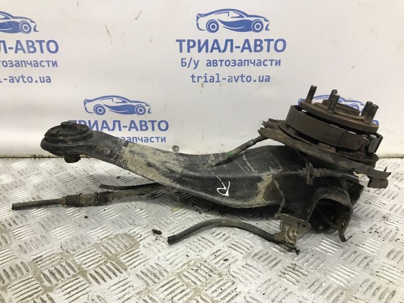 Рычаг задней подвески продольный правый Outlander 2003-2006 cu 2.4 бензин 4G69 Рычаг задней подвески продольный правый Outlander 2003-2006 cu 2.4 бензин 4G69