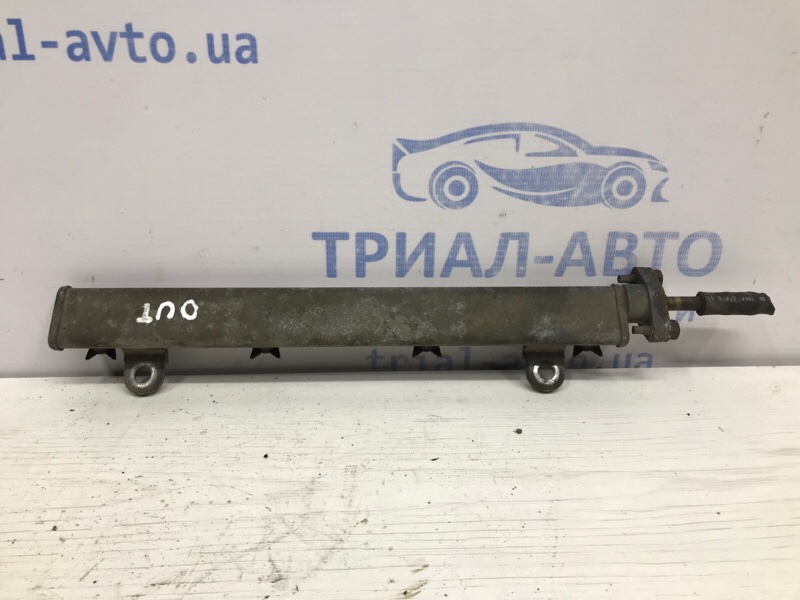 Топливная рампа Outlander 2003-2007 CU 2.4 бензин 4G69