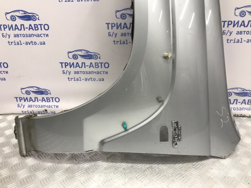 Крыло переднее левое Toyota Prado J120 3.0 Diesel 1KDFTV Крыло переднее левое Toyota Prado J120 3.0 Diesel 1KDFTV