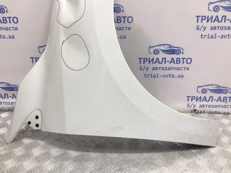 Крыло переднее правое Renault Megane 3 1.5 Diesel K9K