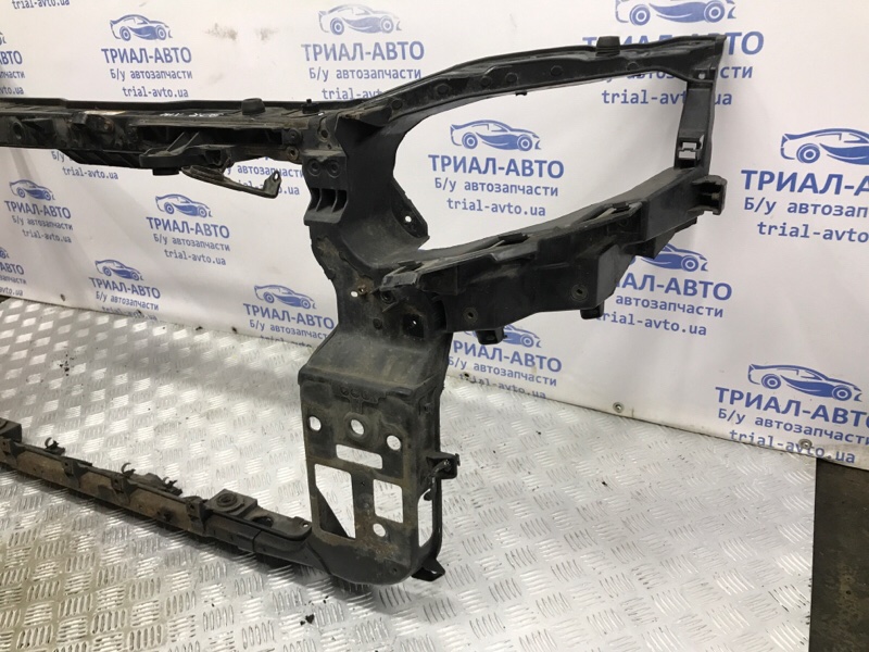 Панель передняя Sorento 2009-2014 XM 2.2 diesel D4HB