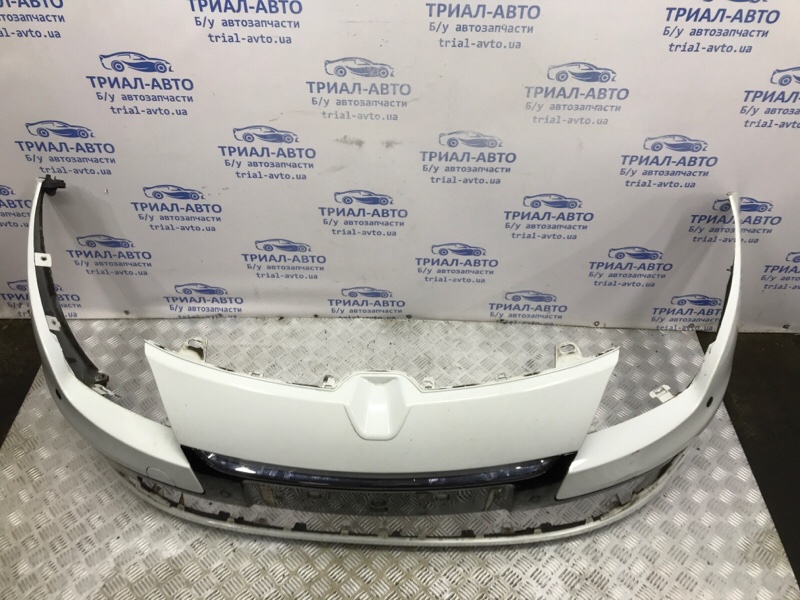 Бампер передний Рестайлинг Megane 2009-2016 3 1.5 Diesel K9K Бампер передний Рестайлинг Megane 2009-2016 3 1.5 Diesel K9K