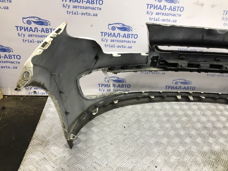 Бампер передний Рестайлинг Megane 2009-2016 3 1.5 Diesel K9K Бампер передний Рестайлинг Megane 2009-2016 3 1.5 Diesel K9K