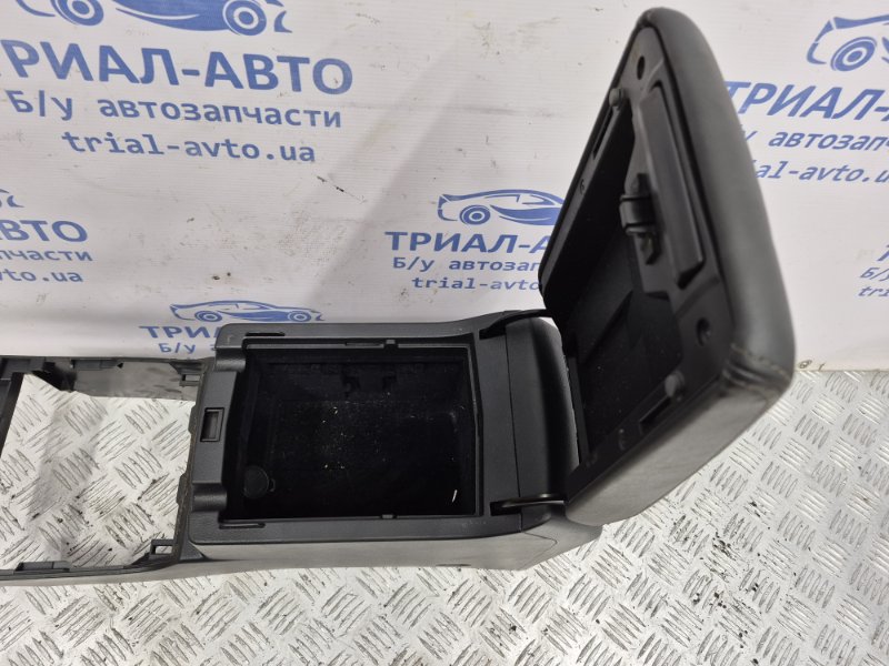 Подлокотник Subaru Outback BS 2.0 diesel EE20Z