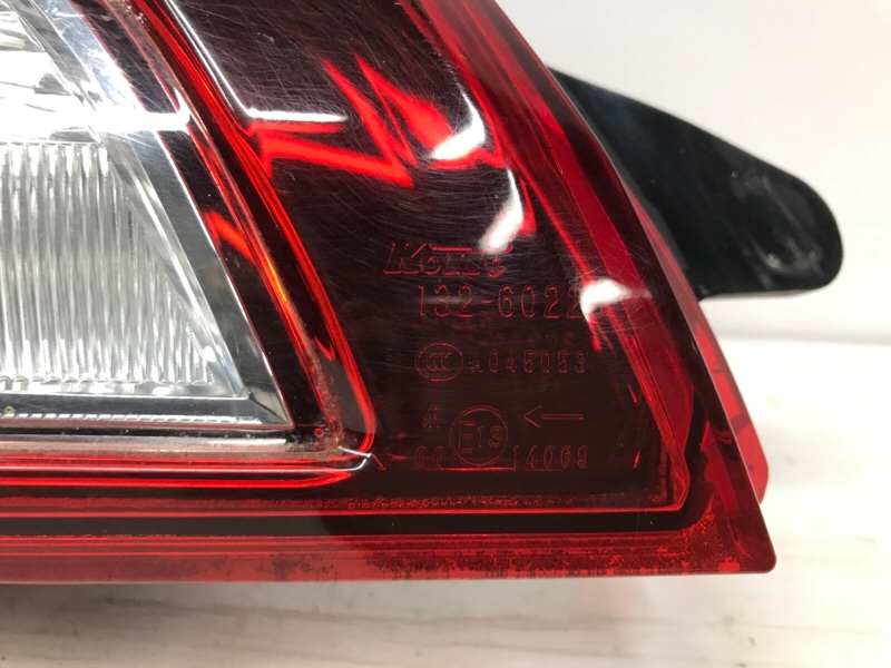 Фонарь задний внутренний левый Outback 2014-2020 BS 2.0 diesel EE20Z