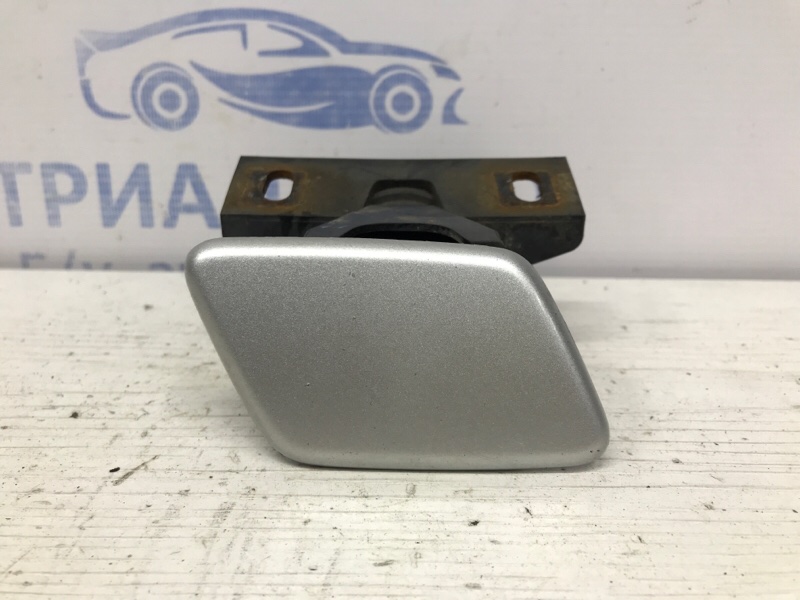 Запчасть омыватель фары правый Toyota Prado 2002-2009 J120 3.0 Diesel 1KDFTV 8520760010 Б/У Омыватель фары правый Toyota Prado 2002-2009 J120 3.0 Diesel 1KDFTV 8520760010 Б/У