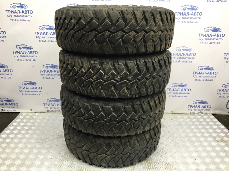 Шины 4шт R17 Б/У