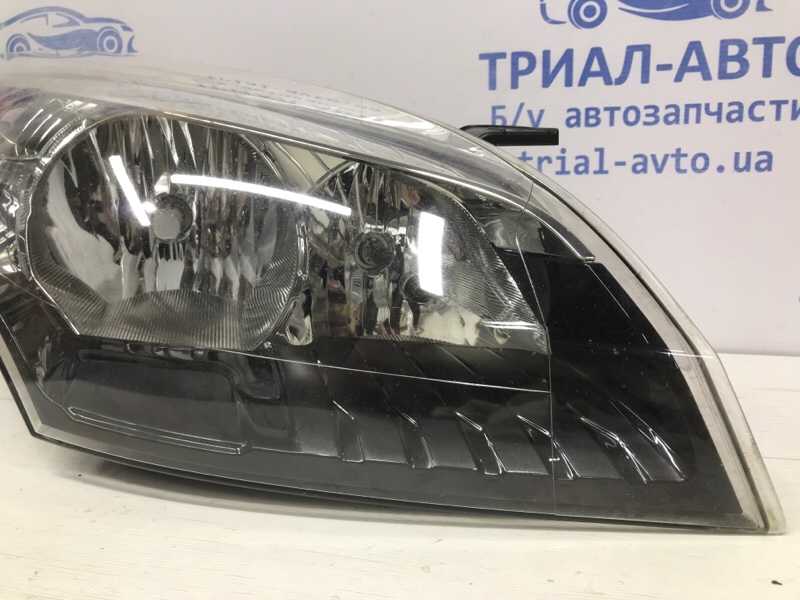 Фара правая галоген Рестайлинг Megane 2009-2016 3 1.5 Diesel K9K