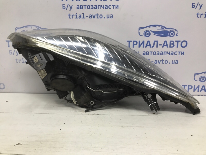 Фара правая галоген Рестайлинг Megane 2009-2016 3 1.5 Diesel K9K
