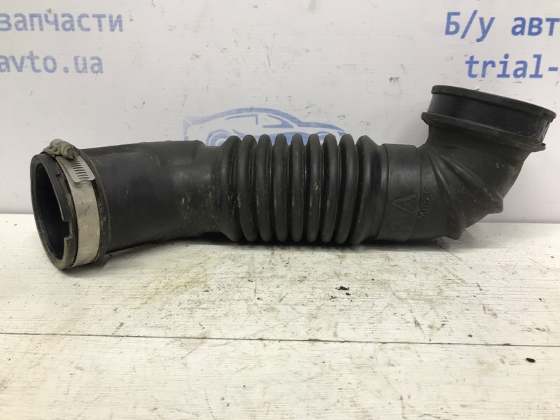 Патрубок воздушного фильтра Subaru Outback 2014-2020 BS 2.0 diesel EE20Z 46013AL000 Б/У
