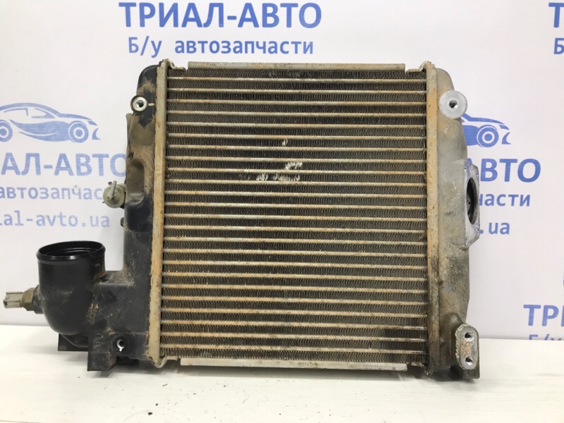 Радиатор интеркуллера Toyota Prado 2002-2009 J120 3.0 Diesel 1KDFTV 1794030070 Б/У