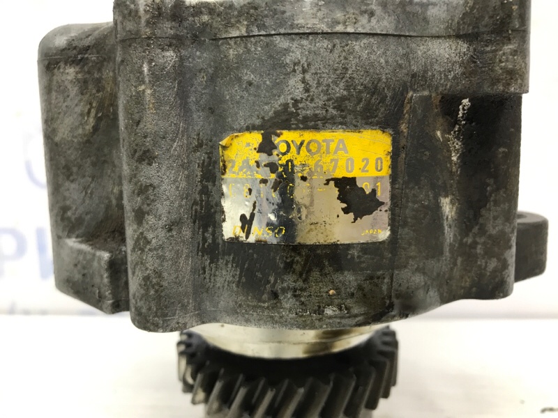 Насос вакуумный Prado 2002-2009 J120 3.0 Diesel 1KDFTV