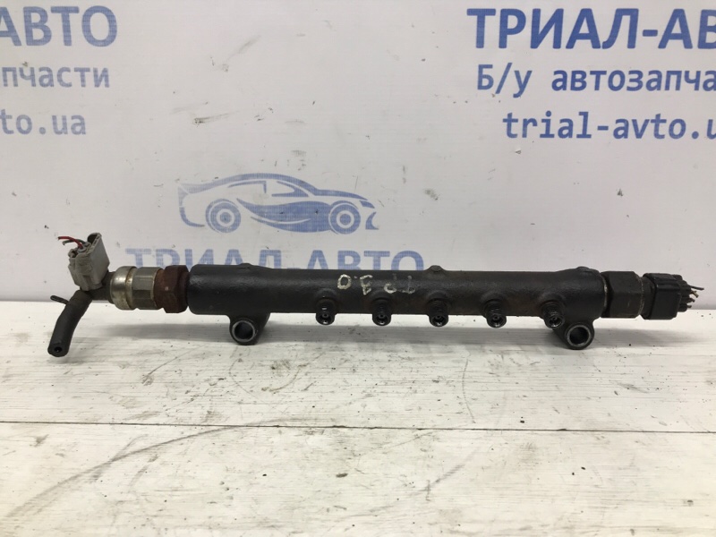Запчасть топливная рампа Toyota Prado 2002-2009 J120 3.0 Diesel 1KDFTV 2381030080 Б/У Топливная рампа Toyota Prado 2002-2009 J120 3.0 Diesel 1KDFTV 2381030080 Б/У