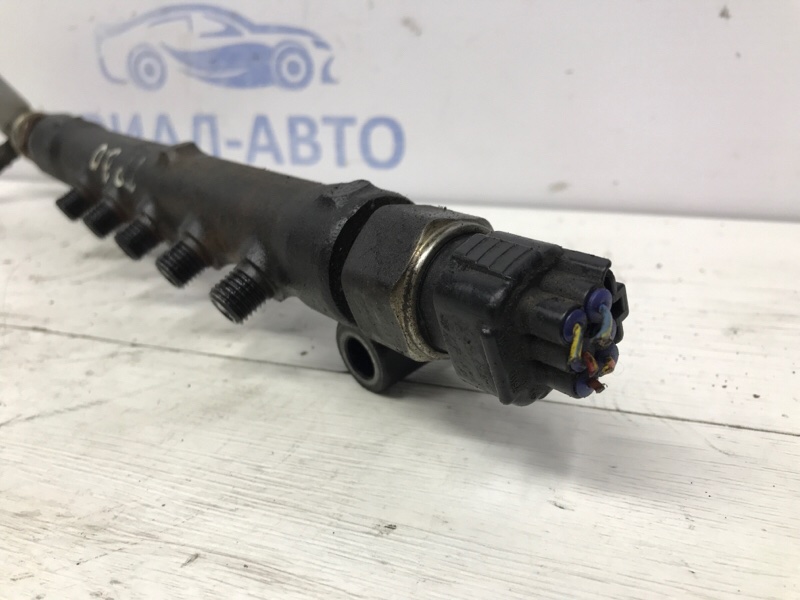 Топливная рампа Prado 2002-2009 J120 3.0 Diesel 1KDFTV Топливная рампа Prado 2002-2009 J120 3.0 Diesel 1KDFTV