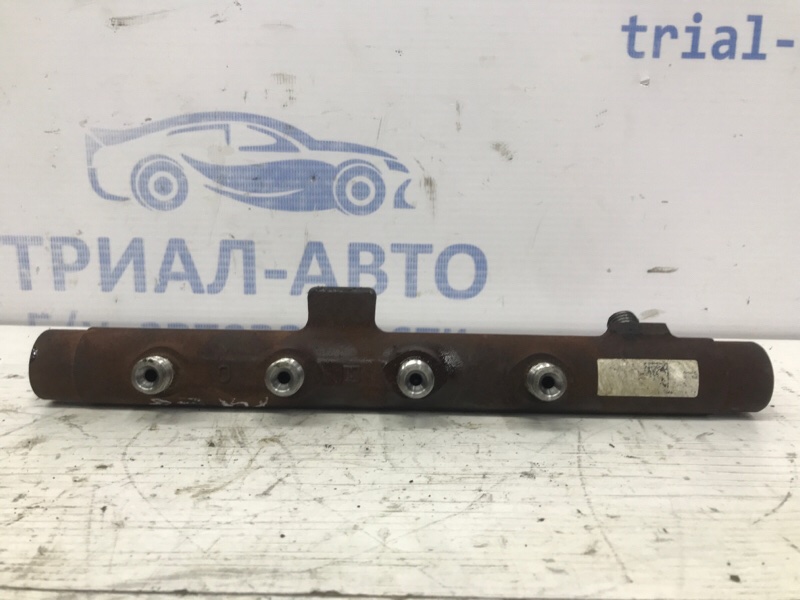 Топливная рампа Renault Megane 2009-2016 3 1.5 Diesel K9K 8200704212 Б/У