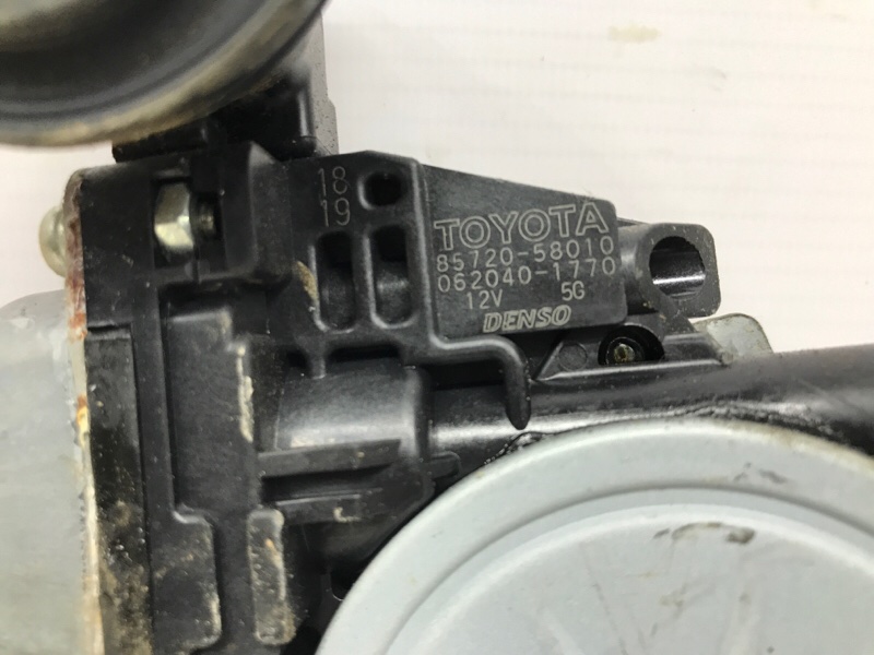 Стеклоподъемник задний правый Prado 2002-2009 J120 3.0 Diesel 1KDFTV Стеклоподъемник задний правый Prado 2002-2009 J120 3.0 Diesel 1KDFTV