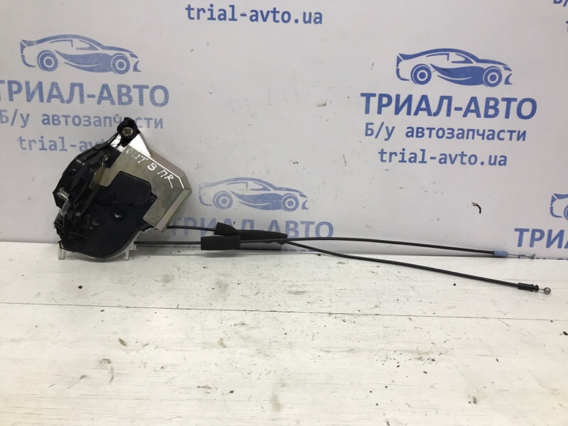 Замок двери передний правый Subaru Outback 2014-2020 BS 2.0 diesel EE20Z 61032AL201 Б/У