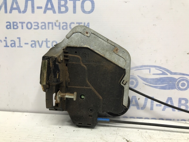 Замок двери задний правый Prado 2002-2009 J120 3.0 Diesel 1KDFTV Замок двери задний правый Prado 2002-2009 J120 3.0 Diesel 1KDFTV