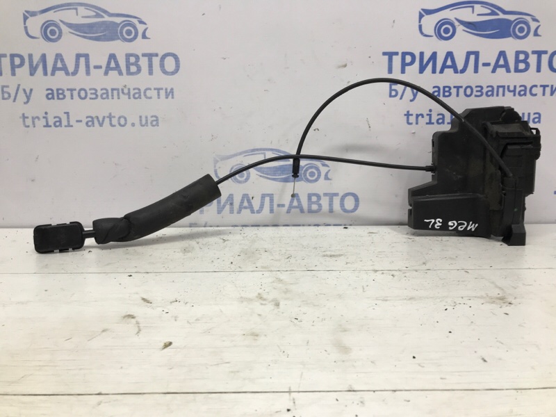 Замок двери задний левый Renault Megane 2009-2016 3 1.5 Diesel K9K 825030029R Б/У
