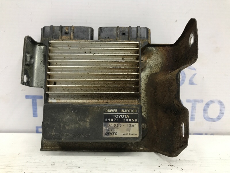 Блок управления форсунками Toyota Prado 2002-2009 J120 3.0 Diesel 1KDFTV 8987120050 Б/У