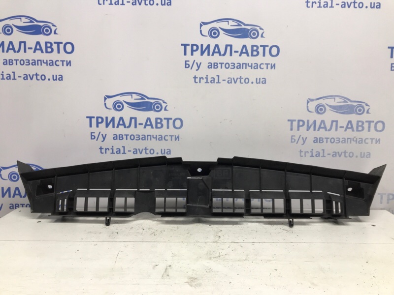 Дефлектор радиатора Outback 2014-2020 BS 2.0 diesel EE20Z