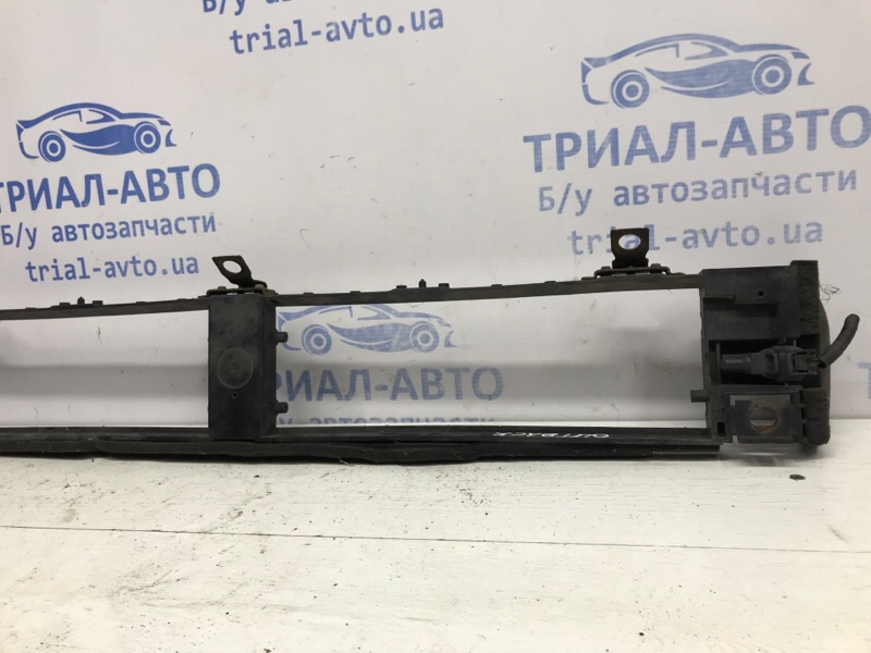 Дефлектор радиатора Subaru Outback BS 2.0 diesel EE20Z