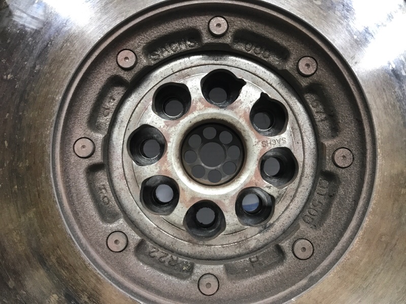 Маховик Sorento 2009-2014 XM 2.2 diesel D4HB