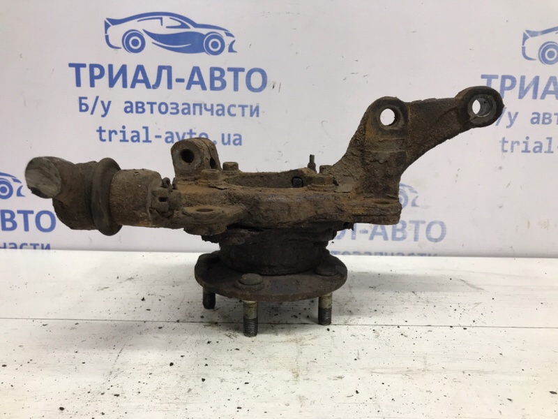 Кулак поворотный правый со ступицей Sorento 2009-2014 XM 2.2 diesel D4HB
