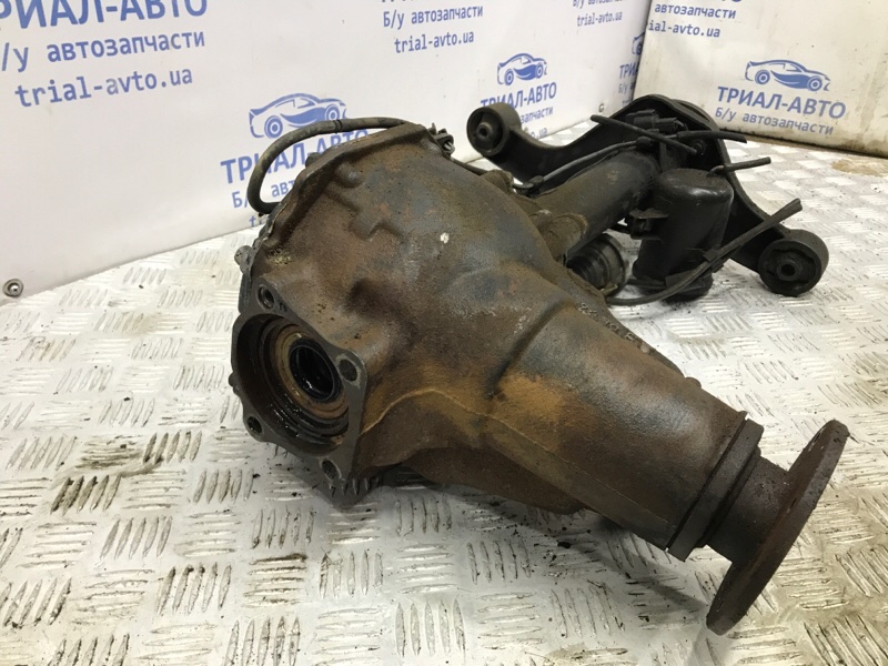 Редуктор передний Mitsubishi Pajero Wagon 3 3.2 Дизель 4M41 Редуктор передний Mitsubishi Pajero Wagon 3 3.2 Дизель 4M41