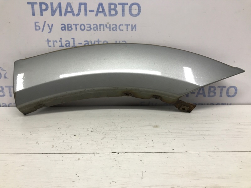 Накладка крыла задняя левая Mitsubishi Pajero Wagon 1999-2006 3 3.2 Дизель 4M41 MR508259 Б/У